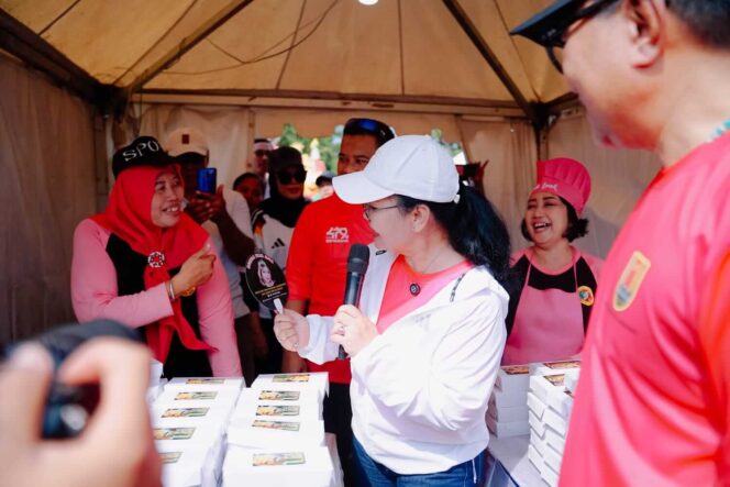 
					Agustina Luncurkan Program Waras Ekonomi, UMKM Semarang Terhubung dalam Satu Platform Digital