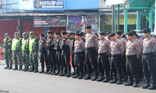 
					Pengumuman Kelulusan SMP dan MTs di Kudus Dilaksanakan Daring, Aparat Gabungan Lakukan Pengamanan
