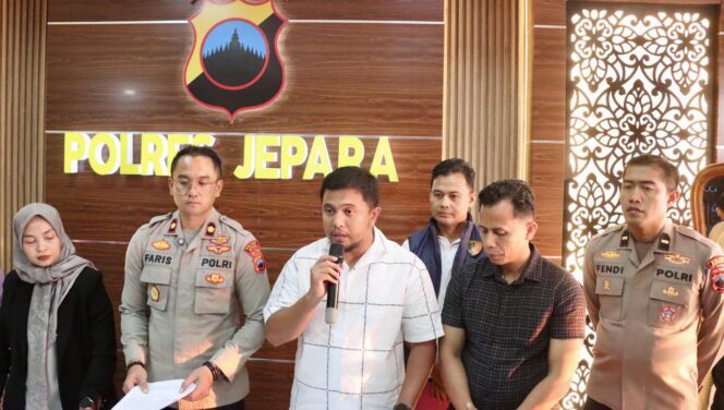 
					Hasil Forensik Jadi Kunci, Polisi Ungkap Perkembangan Kasus Penemuan Jenazah di Jepara