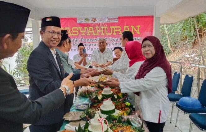 
					FH Untag Semarang Teguhkan Pancasila sebagai Landasan Etika di Tengah Perkembangan Kecerdasan Buatan