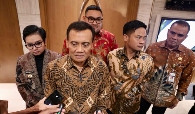 
					Gubernur Luthfi Gaspol Perbaikan Jalan, APBD Perubahan 2026 Dialihkan ke Infrastruktur