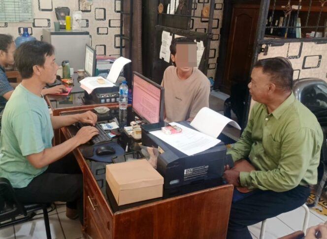 
					Polresta Cilacap Bongkar Dua Kasus Peredaran Obat Terlarang, Tiga Tersangka Diamankan