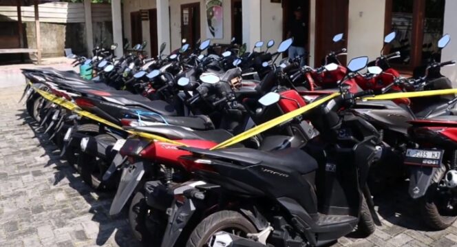 
					Mahasiswa di Semarang Diduga Gelapkan Puluhan Motor Rental, Polisi Sita 23 Unit Kendaraan