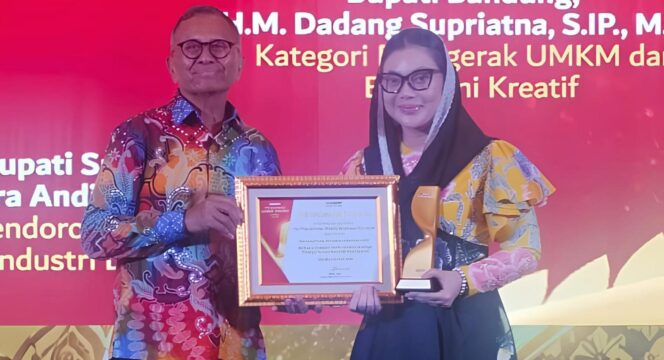 
					Bupati Brebes Raih Disway Top Regional Leader Awards 2026, Pertanian Jadi Kunci Keberhasilan
