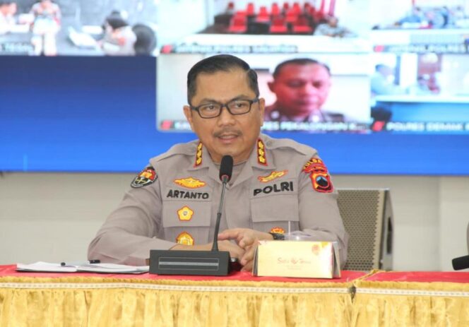 
					Hari Bhayangkara ke-80, Polda Jateng Satukan Komunitas Gaming Lewat Turnamen E-Sport Bergengsi