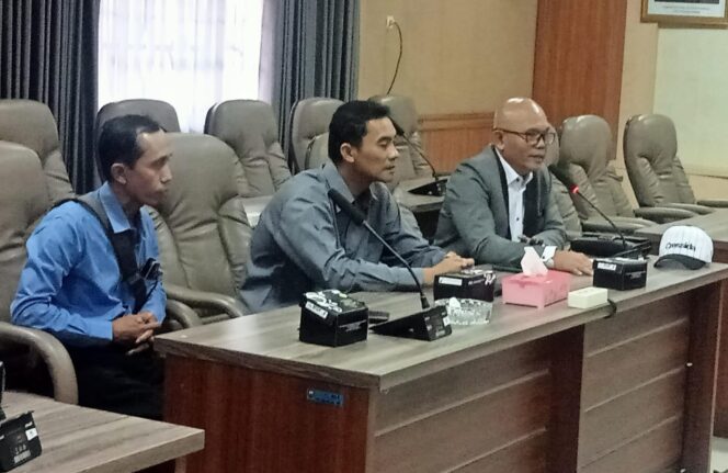 
					Ngadu ke DPRD, Warga Candirejo Desak Pemkab Semarang Tinjau Ulang Jabatan Lurah