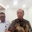 Dr. Drs. Adnas, M.Si.