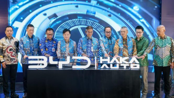 
					Sekda Jateng: Kendaraan Listrik Berbasis Baterai Masih Nikmati Bebas PKB dan BBNKB