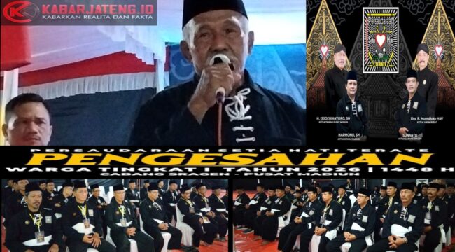 Perwakilan Dewan Pusat Kangmas Rumasetiyo memberikan pesan kepada calon warga baru dalam prosesi pengesahan warga tingkat I SH Terate Cabang Sragen, di Padepokan Kepatihan SH Terate Desa Patihan, Kecamatan Sidoharjo, Sragen, Sabtu malam (20/6/2026). Foto: Sriyadi/kabarjateng.id