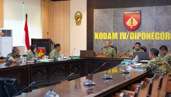 
					Pangdam IV/Diponegoro Ikuti Rakor Virtual Pemantauan Pembangunan Koperasi Merah Putih