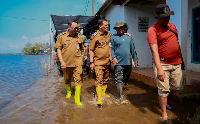
					Tanggul Jebol di Tayu Jadi Fokus Utama, Pemprov Jateng Siapkan Penanganan Cepat Rob