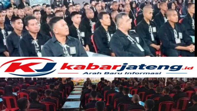 
					Peserta pengesahan warga baru pendekar tingkat I SH Terate Cabang Grobogan Pusat Madiun. Foto: istimewa Sriyadi/kabarjateng.id
