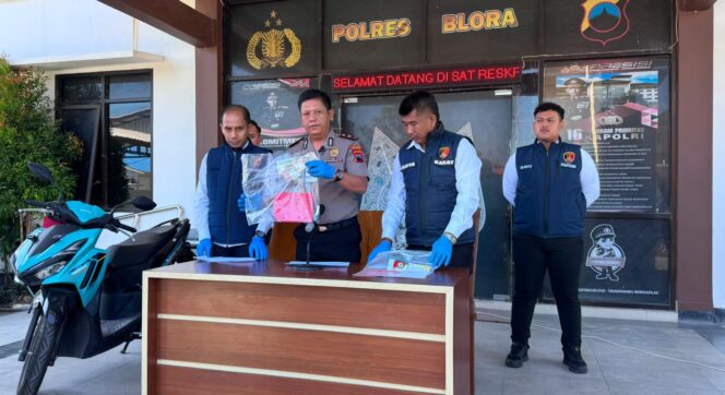 
					Polisi Ringkus Pelaku Pencurian Motor di Rumah Warga Todanan, Barang Bukti Berhasil Diamankan