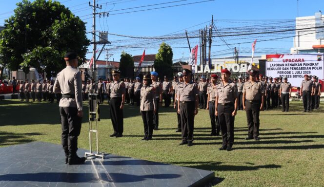 
					79 Personel Polres Boyolali Terima Kenaikan Pangkat, Kapolres Tekankan Profesionalisme dan Integritas