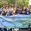 Dalam peringatan Hari Lingkungan Hidup Sedunia 2026, PT Pegadaian Kanwil XI Semarang menyalurkan 1.000 tanaman mangrove dan 500 tanaman urban farming di Pantai Kodok, Kota Tegal.