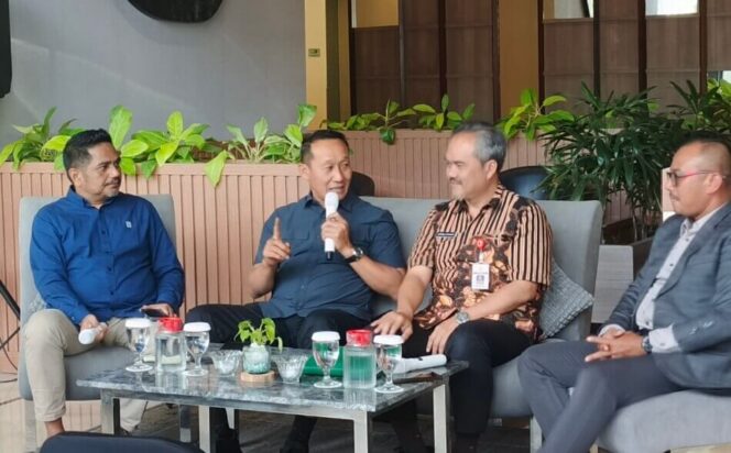 
					DPRD Kota Semarang Desak Pemkot Selamatkan Sawah Mangunharjo dari Abrasi dan Rob