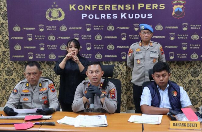 
					Dendam Berujung Aksi Pembakaran Rumah, Dua Warga Kudus Diamankan Polisi