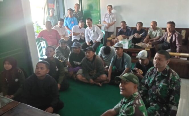 
					Koramil 05/Reban Jadi Tempat Nobar Piala Dunia, Warga Antusias Saksikan Laga Meksiko vs Ekuador