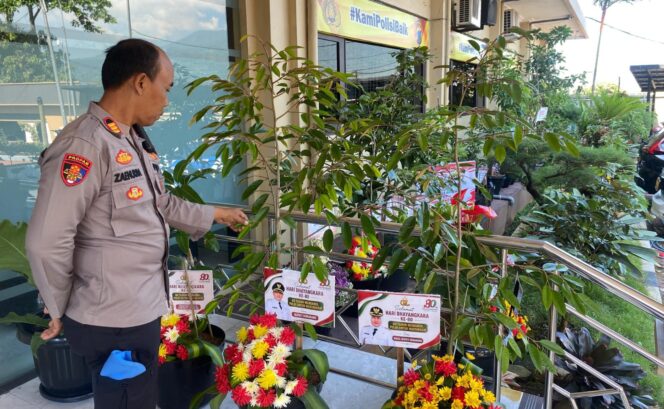 
					Ratusan Bibit Tanaman Warnai Perayaan Hari Bhayangkara Ke-80 di Polres Semarang