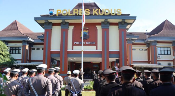 
					Polres Kudus Peringati Hari Bhayangkara ke-80, Perkuat Komitmen Hadir Melayani Masyarakat