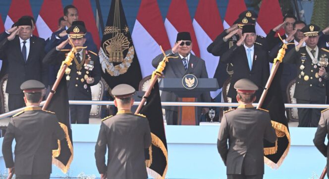 
					Kado Hari Bhayangkara ke-80, Polda Jateng Terima Tanda Kehormatan Nugraha Sakanti dari Presiden RI