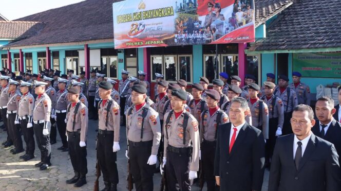 
					Hari Bhayangkara ke-80, Polres Jepara Gelar Upacara Peringatan di Mapolsek Welahan