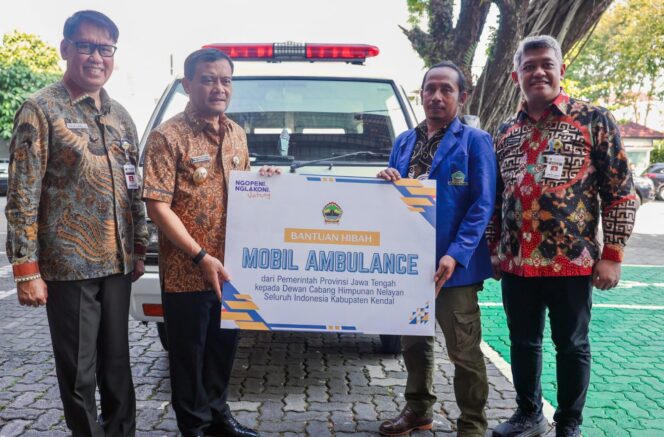 
					Ahmad Luthfi Resmikan Logis, Warga Jawa Tengah Kini Bisa Konsultasi Psikolog Gratis Secara Online