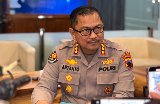 
					Polda Jateng Perketat Persyaratan Pengguna Senjata Api Dinas, 410 Personel Ikuti Uji Kompetensi