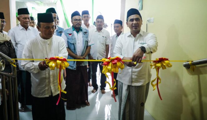
					Wagub Jateng Apresiasi Semangat Warga Cilongok Bangun Madrasah Secara Swadaya