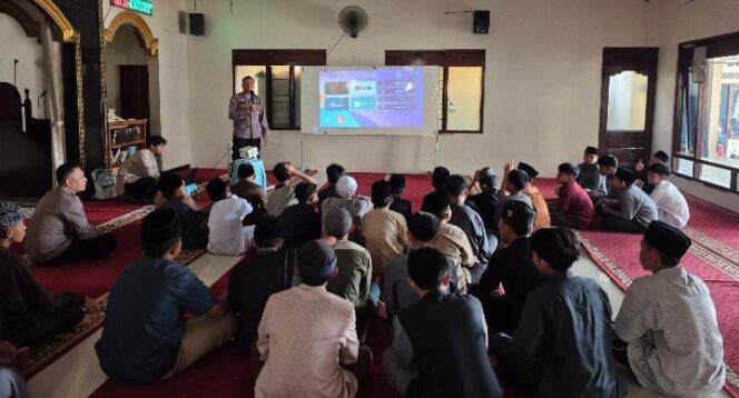 
					Polres Boyolali Bekali Santri dengan Edukasi Anti-Perundungan dan Keselamatan Berlalu Lintas