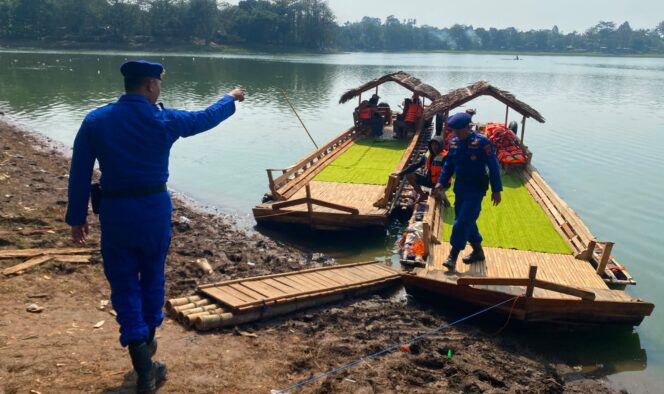 
					Satpolairud Polresta Pati Perketat Pengawasan di Waduk Seloromo, Keselamatan Wisatawan Jadi Prioritas