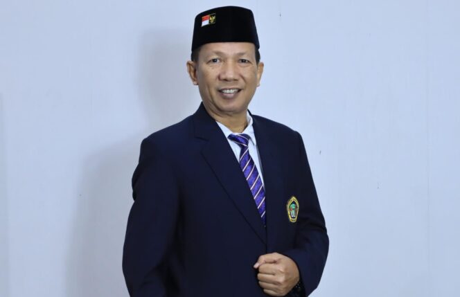 
					Dekan Fakultas Hukum UNTAG Semarang, Dr. Edi Pranoto, S.H., M.Hum.,
