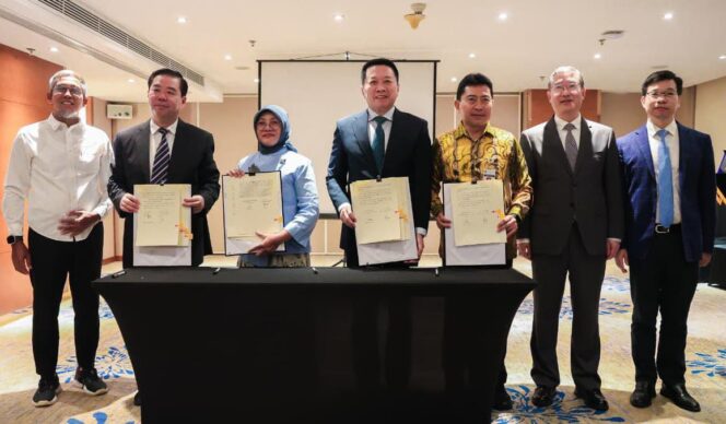 
					Jateng dan Fujian Perkuat Kemitraan, Sepakati Kerja Sama Investasi hingga Pertukaran Pemuda
