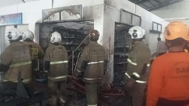
					Kebakaran Hebat Terjang Pasar Modern BSB, Diduga Berawal dari Tabung Gas Bocor