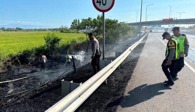 
					Kebakaran Lahan di Brebes Jadi Sinyal Bahaya, Polda Jateng Serukan Gerakan Cegah Karhutla