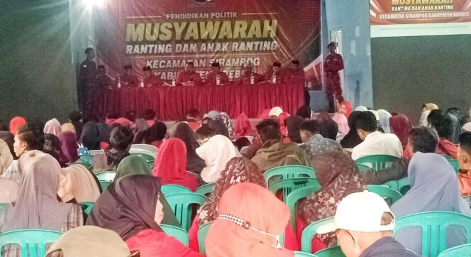 
					Perkuat Struktur Partai, DPC PDI Perjuangan Brebes Kukuhkan Pengurus Ranting dan Anak Ranting Kecamatan Sirampog