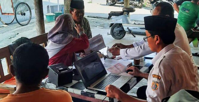 
					Forkompimcam Paguyangan Dampingi Penarikan PBB Keliling, Dorong Kepatuhan Warga dan Percepatan Pembangunan Desa