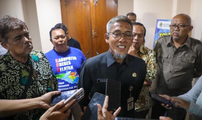 
					Nurkholes Resmi Jalankan Tugas sebagai Plt Bupati Pemalang, Pemprov Jateng Pastikan Pemerintahan Tetap Stabil