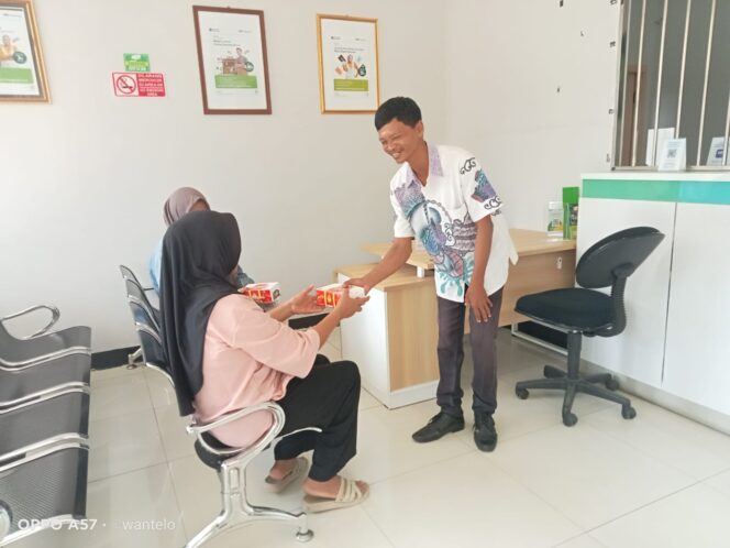 
					Pegadaian Jogoyudan kembali menunjukkan kepedulian sosial melalui Program Pegadaian Mengetuk Pintu Langit.
