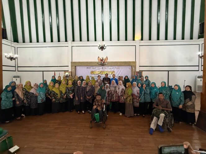 
					Pegadaian Gandeng OJK Cetak Perempuan dan Difabel Boyolali Melek Finansial, Bentengi Warga dari Pinjol Ilegal