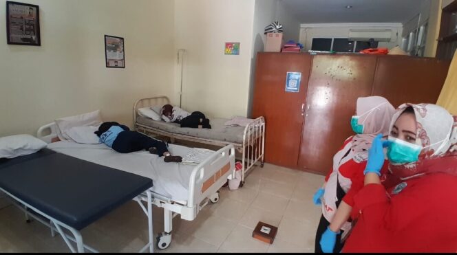 
					Dinkes Kota Semarang Selidiki Penyebab Dugaan Keracunan MBG di SMKN 6