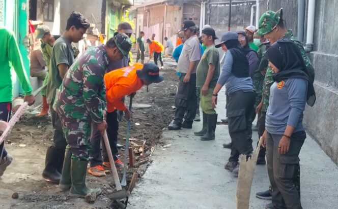 
					Danramil Serengan Tekankan Disiplin dan Kekompakan Satgas TMMD Demi Rampungkan Seluruh Sasaran