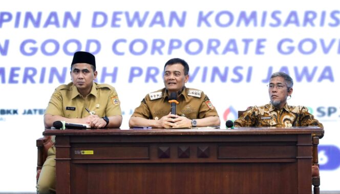 
					Gubernur Ahmad Luthfi Minta BUMD Tingkatkan Kinerja, Kontribusi PAD Jadi Prioritas
