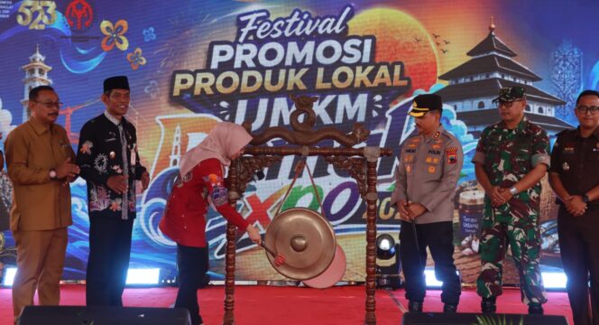 
					Demak Expo 2026 Resmi Dibuka, Sinergi Pemkab dan Polres Perkuat Pengembangan UMKM