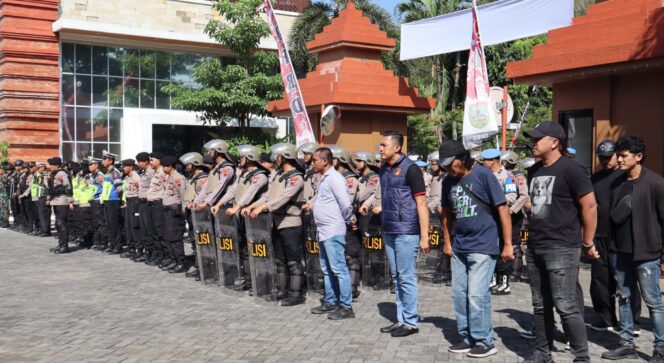 
					Kapolres Kudus Tekankan Pengamanan Humanis Saat Aksi Damai di DPRD