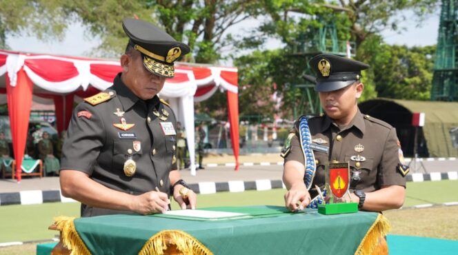 
					Dikmaba Infanteri TNI AD Gelombang II Resmi Ditutup, Pangdam IV/Diponegoro Minta Prajurit Jaga Profesionalisme