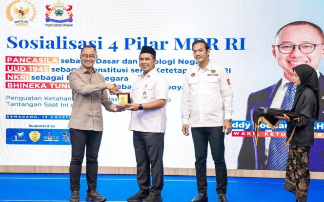 
					Gus Yasin Dorong Pemerataan Energi Terbarukan untuk Perkuat Ekonomi Jateng