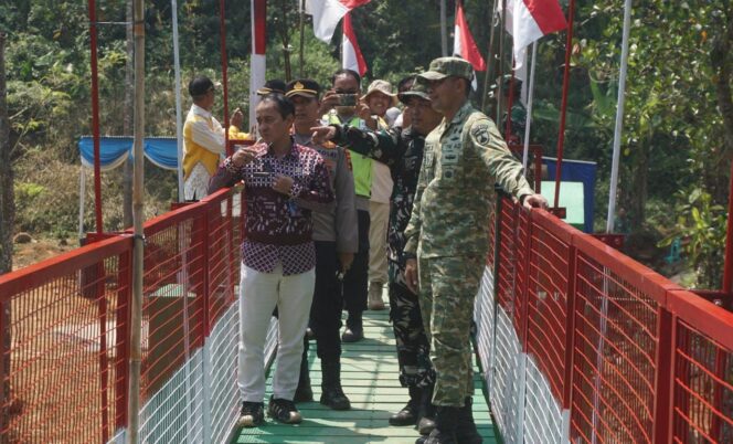 
					Jembatan Perintis Garuda Tambahrejo Batang Diresmikan, Akses Warga Kini Lebih Mudah