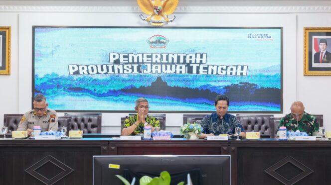 
					HUT RI ke-81, Pemprov Jateng Matangkan Persiapan Upacara Kemerdekaan di Simpang Lima
