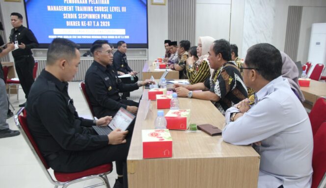 
					Peserta Didik Sespimmen Polri Asah Kepemimpinan Strategis Lewat Studi Lingkungan di Demak